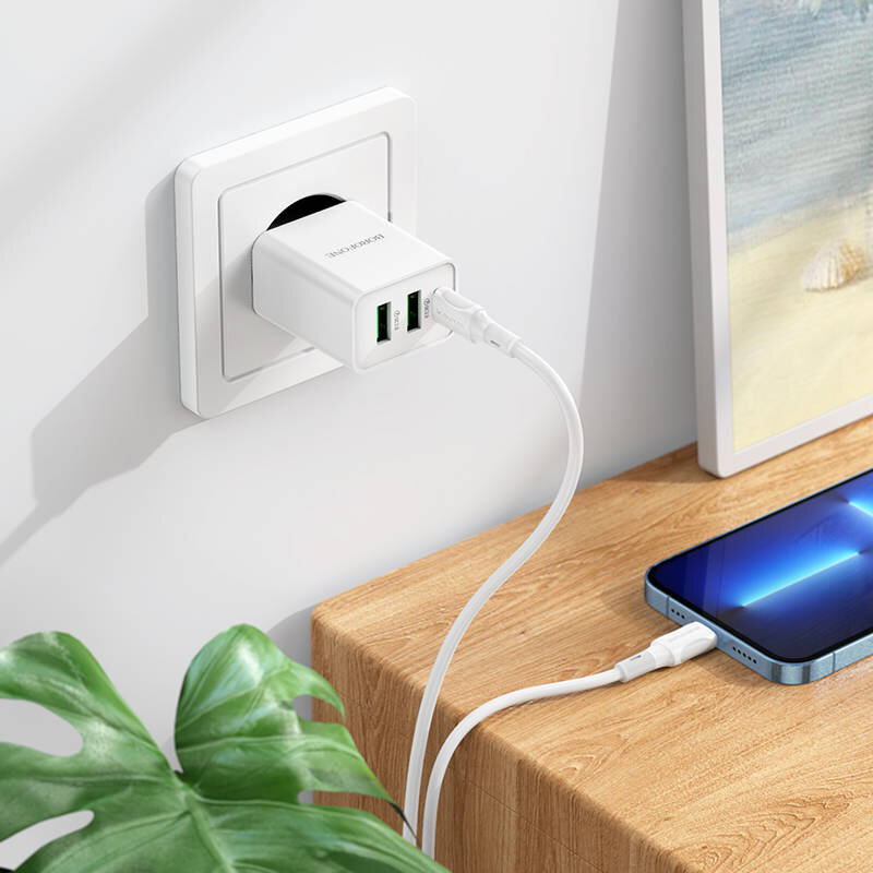 СЗУ Borofone BA70A 1*PD20W и 2*USB QC3.0 18W, Max 20W, белое