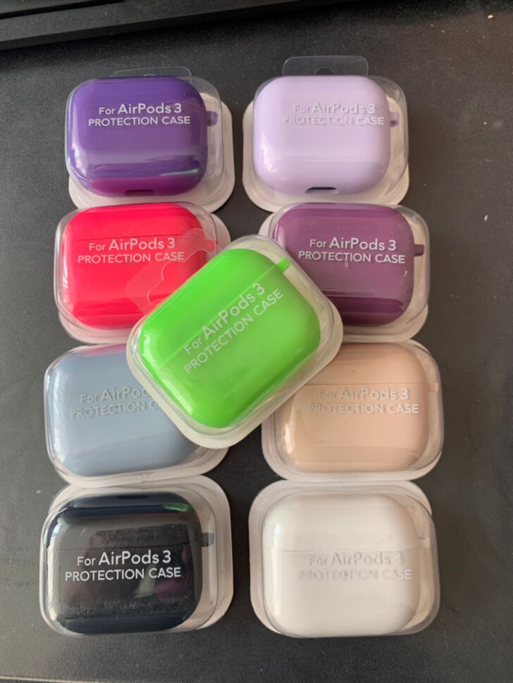 Чехол силиконовый для кейса AirPods 3 2021 с карабином, сиреневый