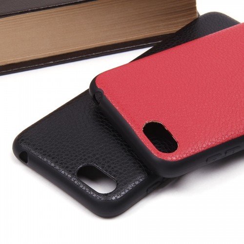 Накладка силиконовая Skincase Samsung J810 Galaxy J8 2018 красная