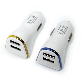 Авто адаптер 2 USB в пакете Iron Selection 2.1A+1A фигурный белый с золотой полосой