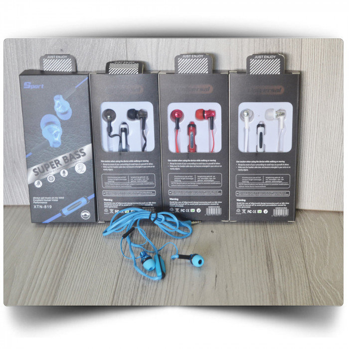 Гарнитура MP3 XTN-819 с кнопкой ответа красная