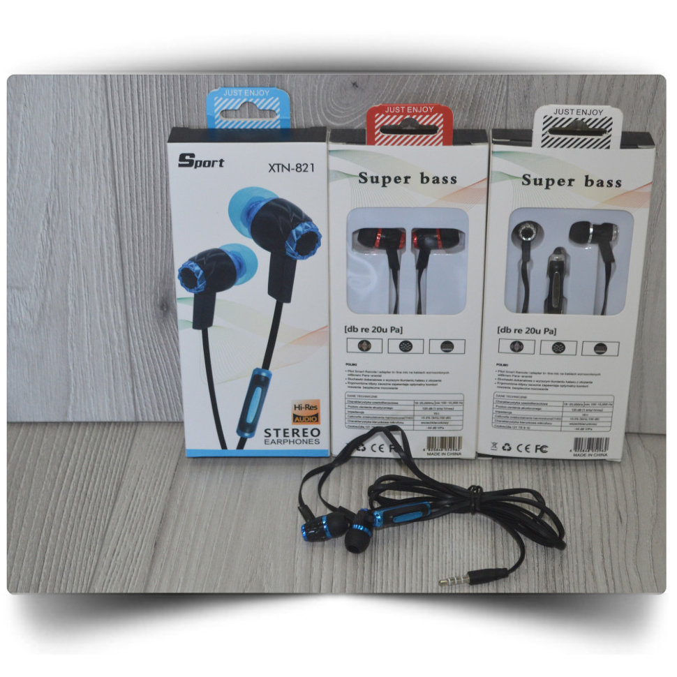 Гарнитура MP3 XTN-821 с кнопкой ответа красная