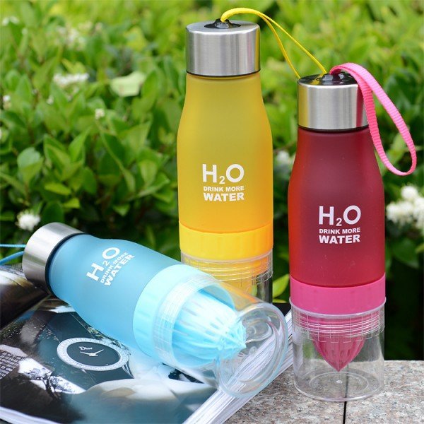 Бутылка для воды H2O с соковыжималкой 650ml розовая