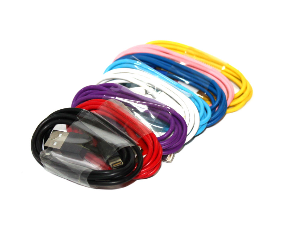 USB кабель на iPhone 5 без упаковки черный