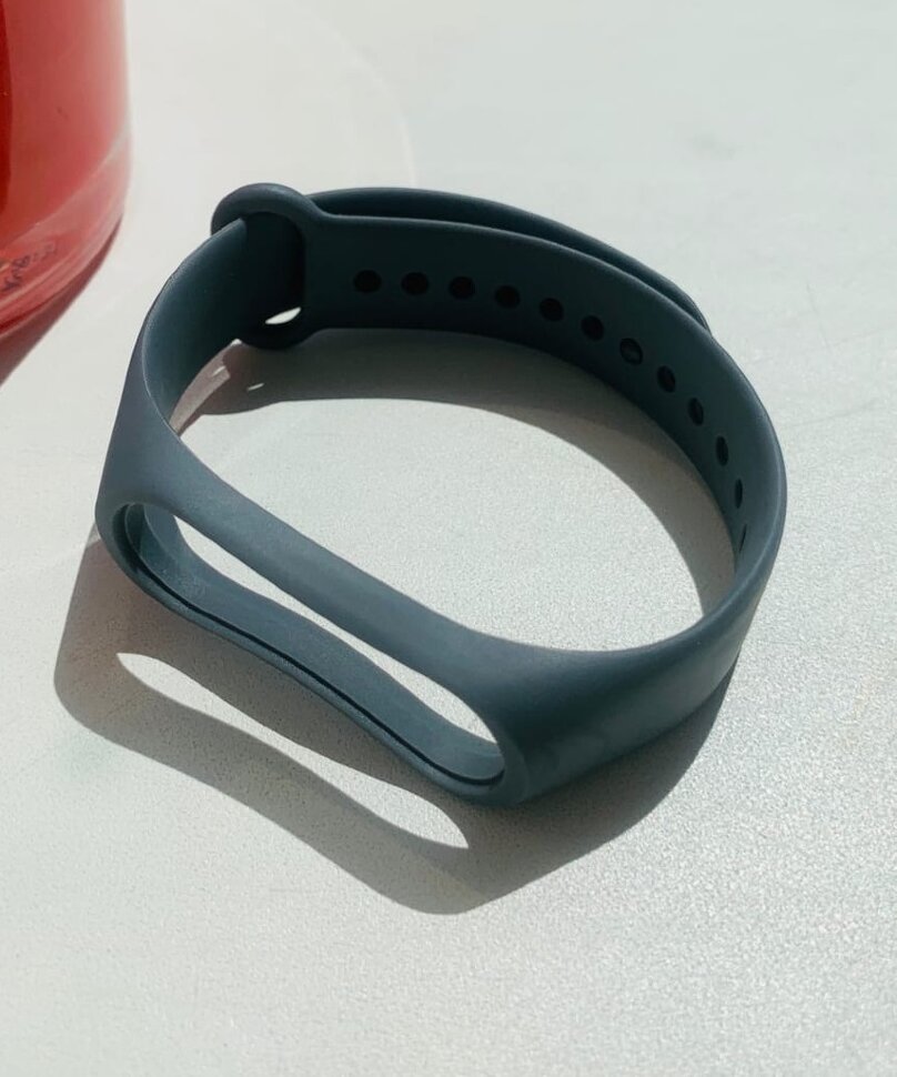 Ремешок силиконовый для Xiaomi Mi Band 3/4, темно-серый