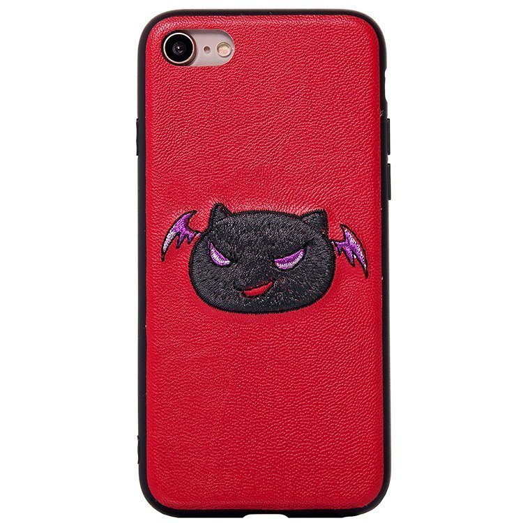 Накладка PC016 Вышивка Бес iPhone 7 (002) красный